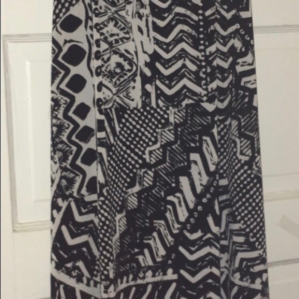 Black white and pink sleeveless dress